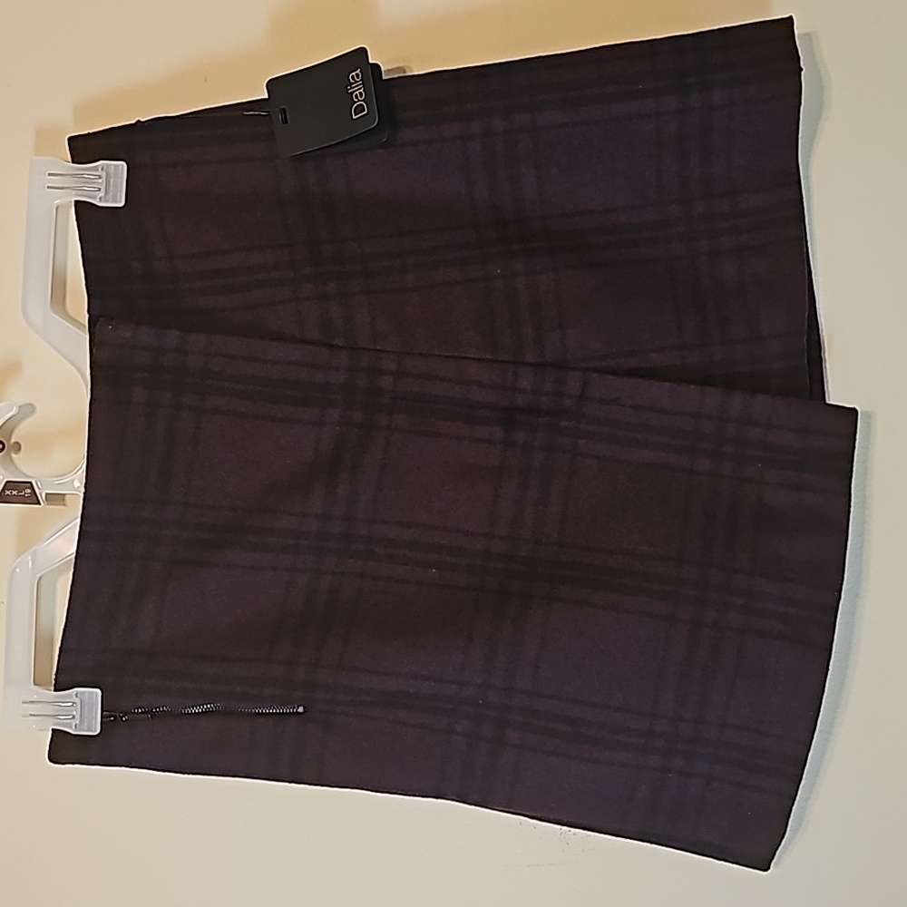 Dalia Flannel Mini Skirt Size 6‎ Purple/ Black